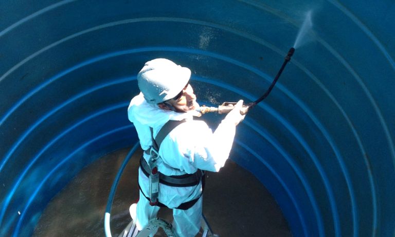 Limpieza de Reservorio de Agua en San Miguel