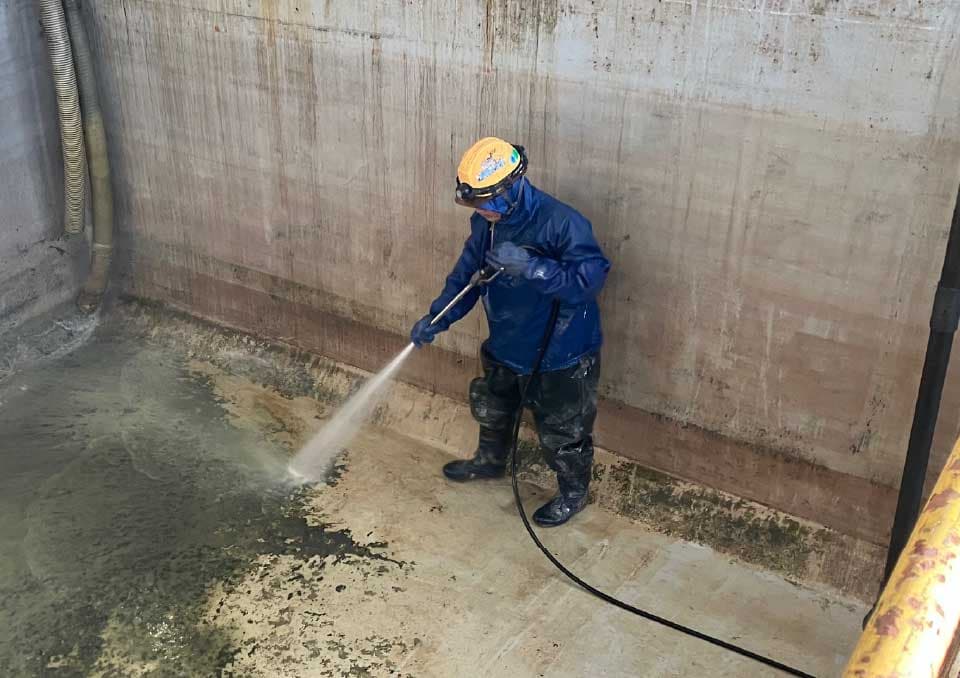 Lavado de Tanques de Agua en Lima